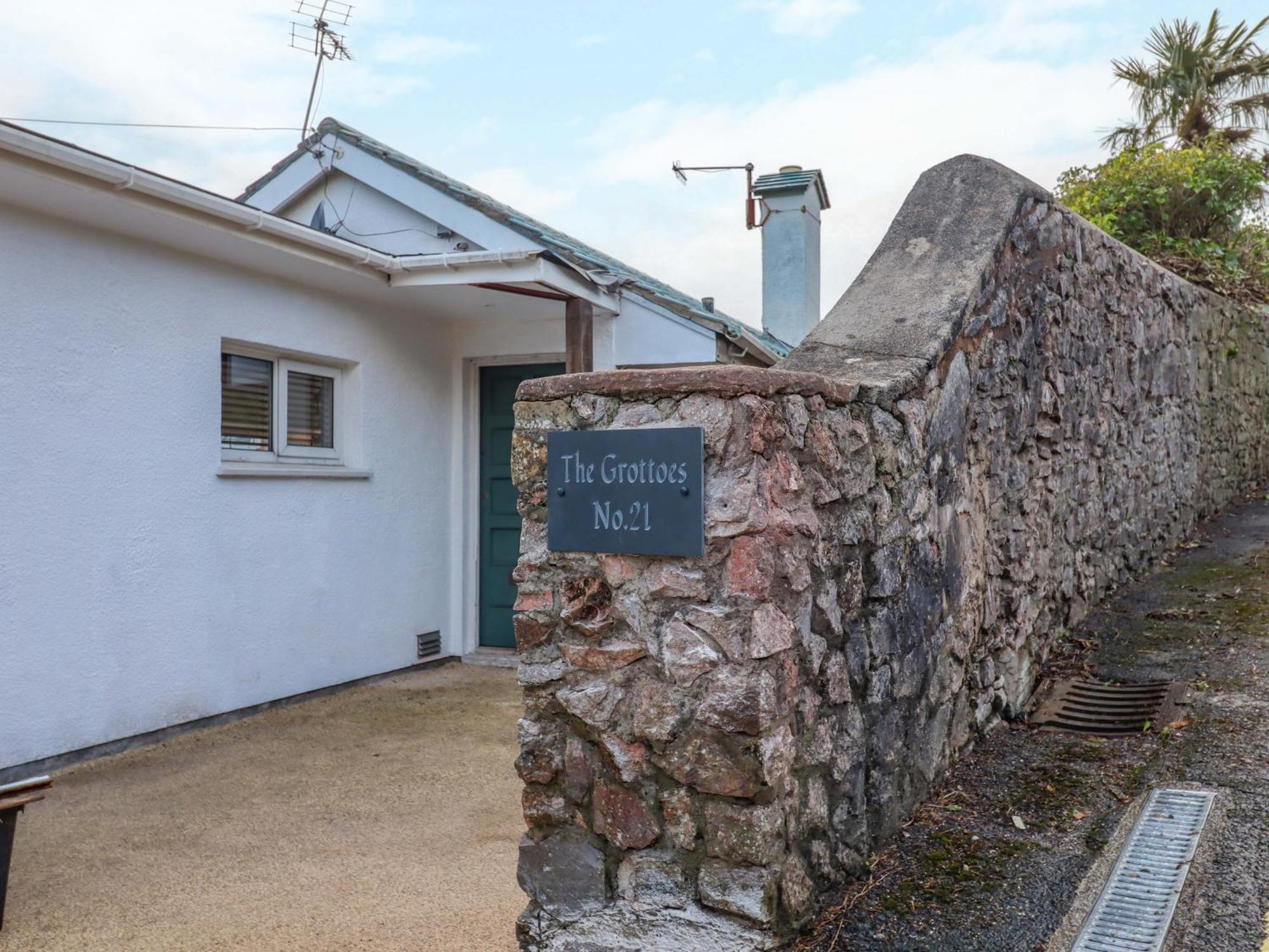 Holiday home The Grottoes Torquay